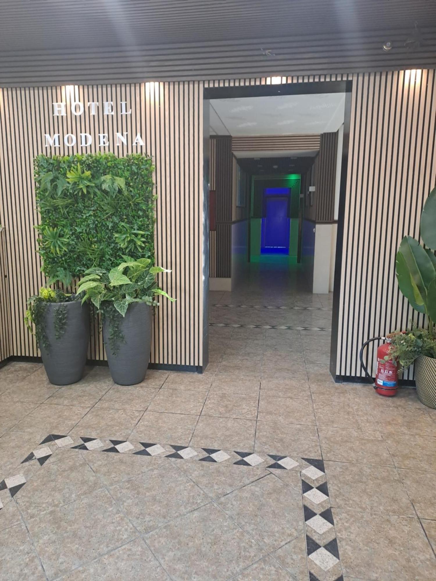 Modena Hotel Hotel 3*